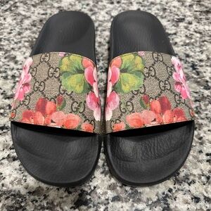 Gucci slides